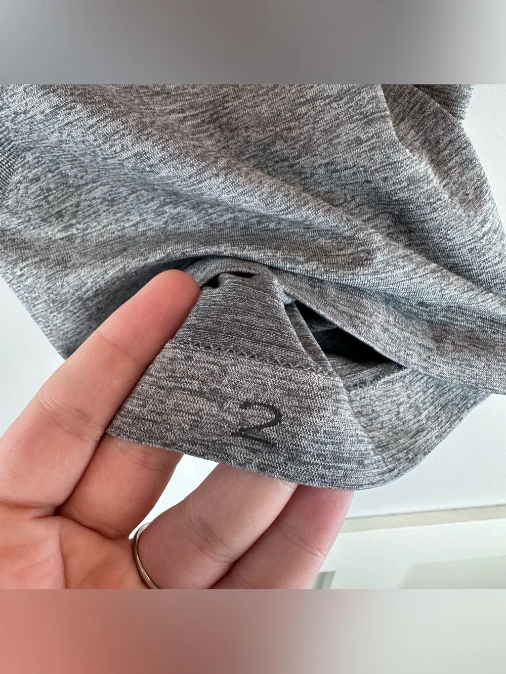 Lululemon Heathered Gray Athletic Swiftly Tech Short Sleeve Shirt Size 2